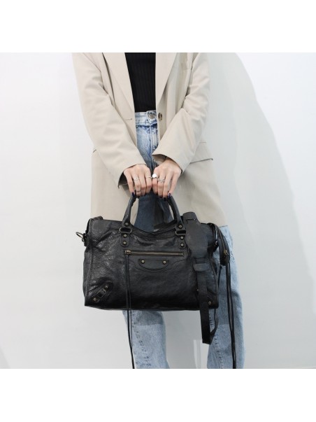 Borsa nera clearance balenciaga